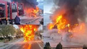 Autocar în flăcări, la Moldova Nouă. 30 de elevi evacuați