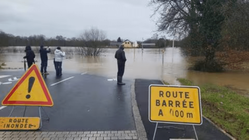 Cod roșu de inundații în Franța