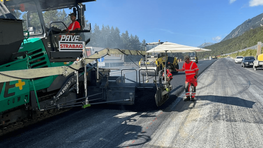 Guvernul Orban intensifică presiunile asupra companiilor austriece