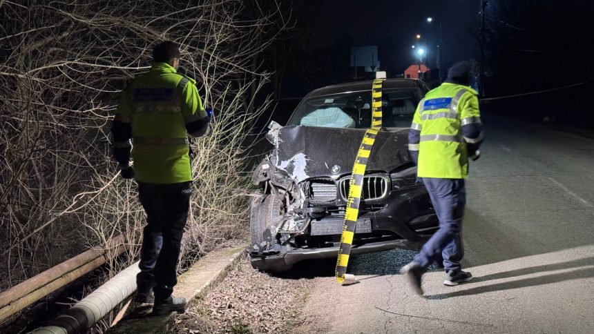 Accident la Giarmata Vii: mașină avariată după impact, cauzat de un șofer băut. O femeie însărcinată a fost transportată la spital.
