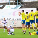 Jucătorii Politehnicii Timișoara sărbătoresc calificarea în finala barajului pentru promovarea în Liga a II-a, după victoria la Baia Mare.