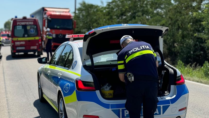 Accident pe centura Lugojului provocat de un șofer beat – TIR lovit în sens giratoriu de un autoturism