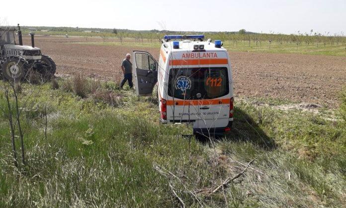Bărbat strivit de tractor, în Timiș