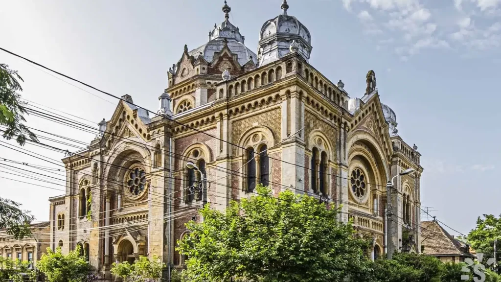 Sinagoga Nouă din Fabric, proiectată de celebrul Lipót Baumhorn și inaugurată la finele secolului XIX