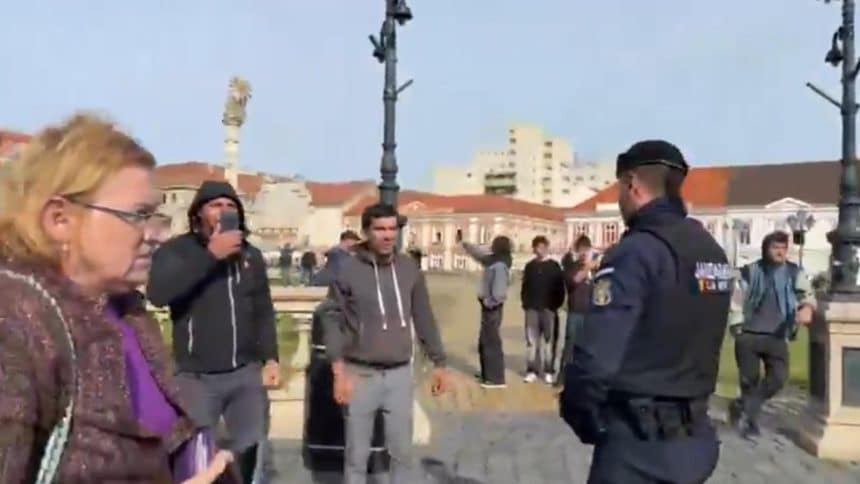 Nicușor Dan huiduit la Timișoara