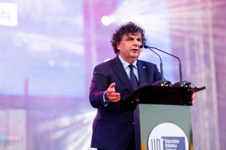 Florin Drăgan, rectorul Universității Politehnica Timișoara, face apel la cadrele didactice să deschidă anul școlar 2025-2026 indiferent de proteste