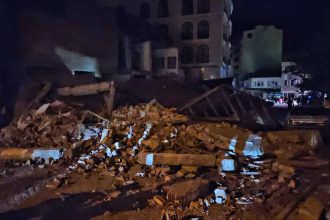 Echipe de intervenție în Balıkesir după cutremurul de 6,1 resimțit puternic la Istanbul și Izmir