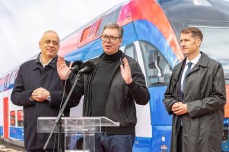Președintele Aleksandar Vučić inaugurează trenul de mare viteză Soko pe ruta Belgrad–Subotica, Serbia 2025