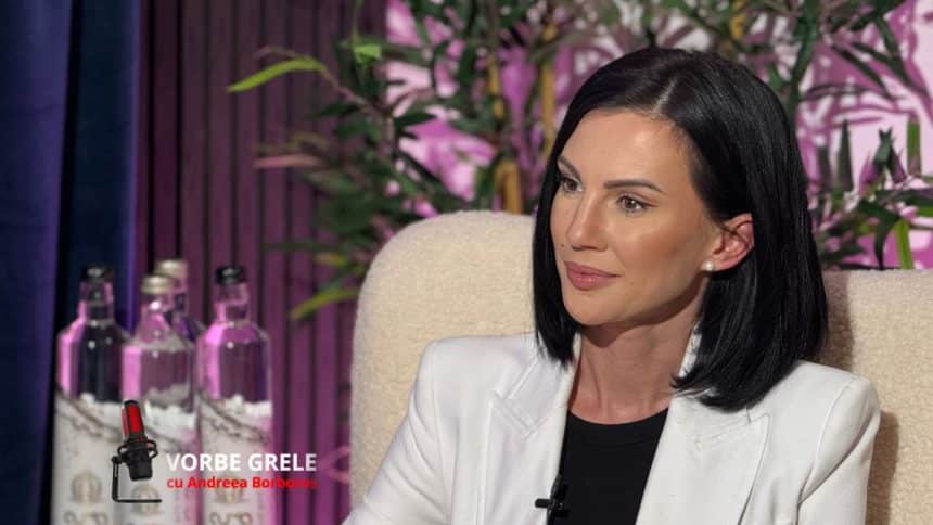 Andreea Borboros moderând primul episod din Podcast Vorbe Grele