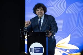 Rectorul UPT Florin Drăgan analizează schimbările dramatice de pe piața muncii