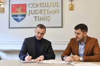 Proiecte de dezvoltare locală finanțate de Consiliul Județean Timiș pentru școli și drumuri în șapte comune