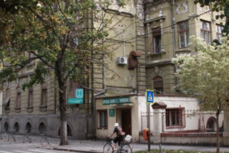 Pacient consultat la Spitalul Clinic CF Timișoara pentru Hemoglobinurie paroxistică nocturnă