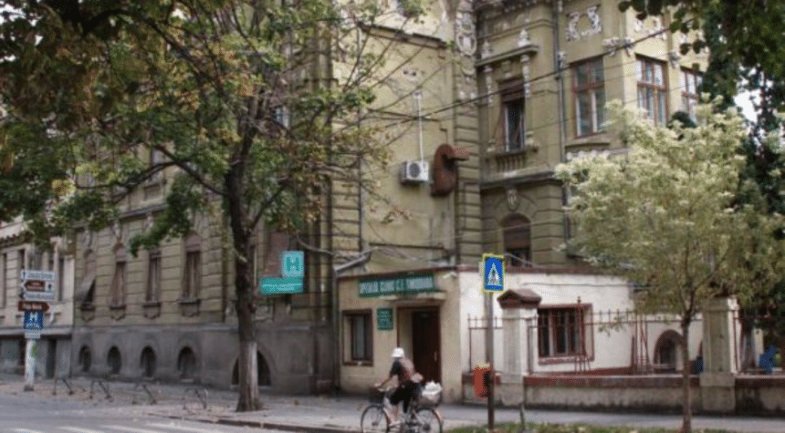 Pacient consultat la Spitalul Clinic CF Timișoara pentru Hemoglobinurie paroxistică nocturnă