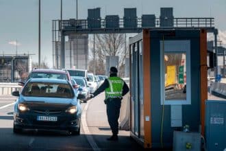 Bebeluș găsit mort într-o geantă la punctul de frontieră Nickelsdorf, Austria