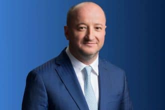 Gerald Simonis candidează din nou la Primăria Moșnița Nouă cu accent pe stabilitate și proiecte