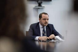 Ministrul Sănătății Alexandru Rogobete anunțând controale naționale în spitalele publice privind respectarea programului de lucru.