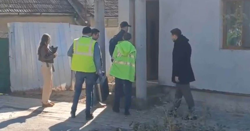 Doi bărbați acuzați de uciderea și incendierea unei persoane în Ciacova