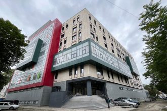 Infrastructură IT modernă și echipamente pentru dosarul electronic al pacientului în Timișoara.