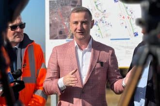 deschiderea șantierului pentru lărgirea la 4 benzi a drumului spre Sânandrei