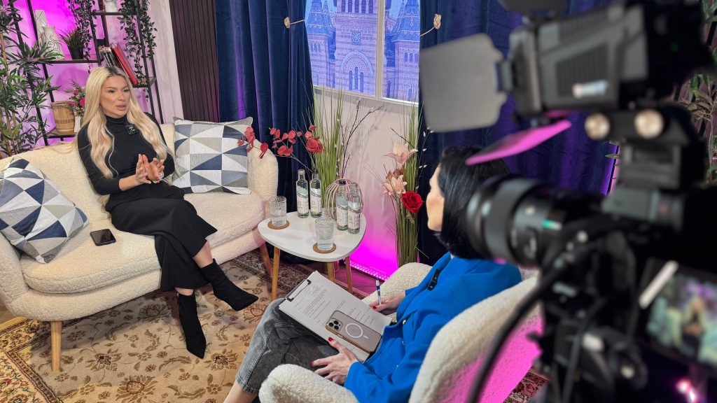 Alida Herlaș, make-up artist și antreprenor, invitată în podcastul Vorbe Grele unde vorbește despre carieră și responsabilitate