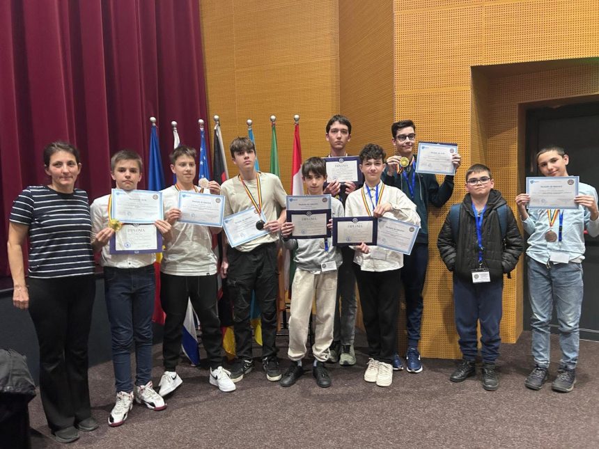 Elevii de la Colegiul C.D. Loga premiați la Olimpiada Națională de Informatică