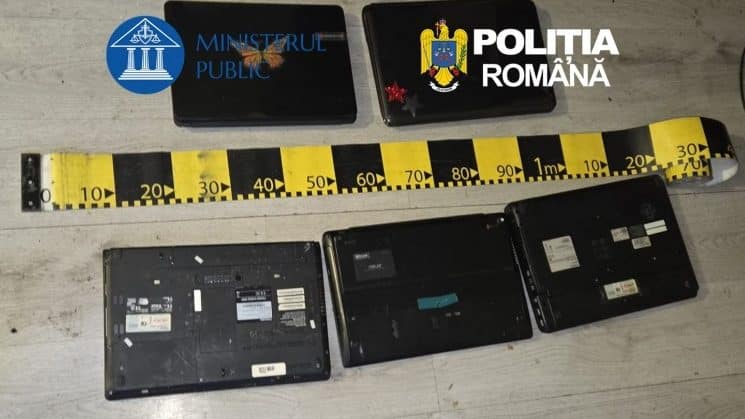 Obiecte furate și substanțe psihoactive ridicate de polițiști în urma perchezițiilor la o rețea de trafic de droguri din Timișoara.