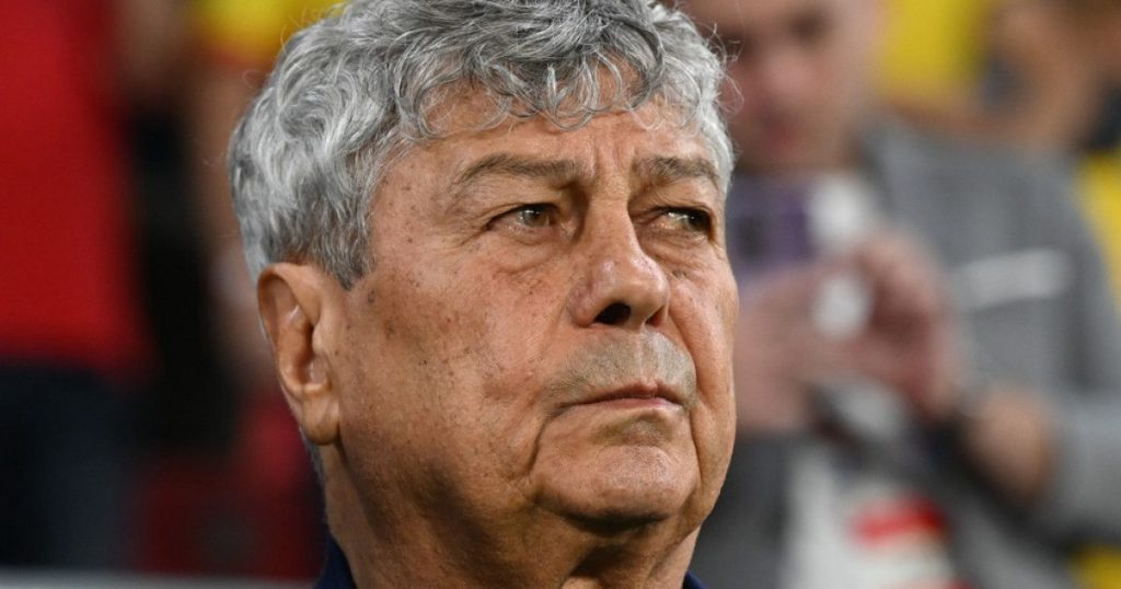 Imagine de arhivă cu Mircea Lucescu, antrenorul care a suferit un infarct miocardic la Spitalul Universitar din București.