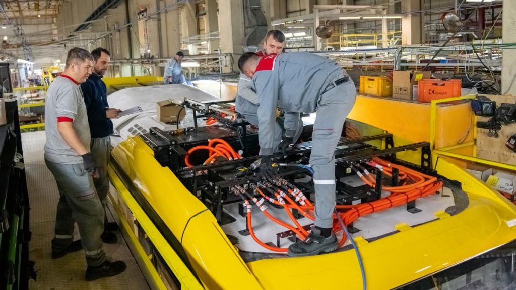 Model de autobuz electric de 10 metri lungime ce va fi introdus pe traseele mai puțin aglomerate din Timișoara.