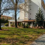 Noile alei și spații verzi din Parcul Zürich, Timișoara, pe terenul recuperat de primărie de la ocupanții ilegali.