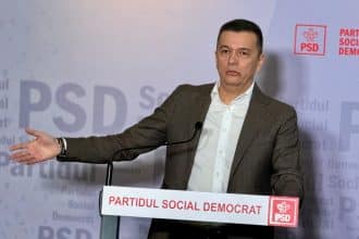 Sorin Grindeanu în fața jurnaliștilor la Timișoara, explicând refuzul PSD de a colabora cu AUR.