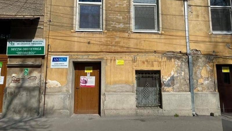 Clădirea istorică a fostei Maternități Odobescu din Timișoara, propusă pentru achiziție de către municipalitate.