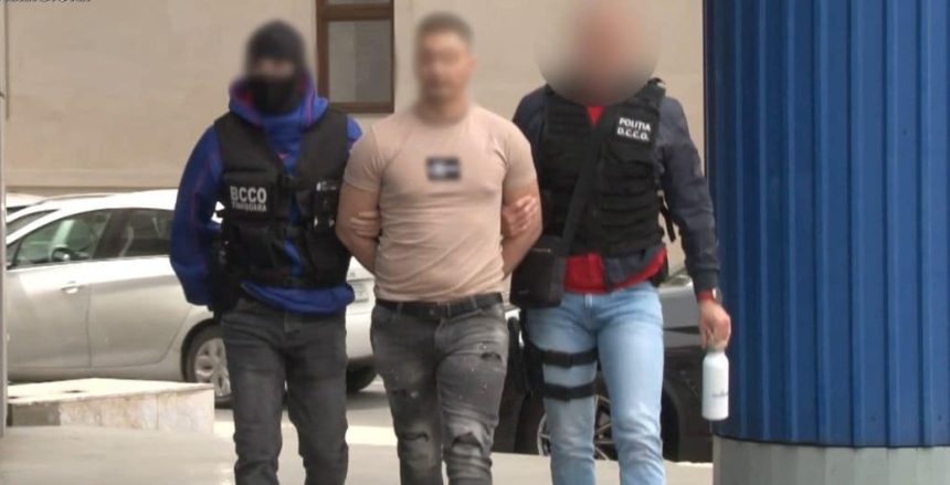 Reprezentare a luptei împotriva traficului de persoane; sediul DIICOT unde este anchetat tânărul de 23 de ani.