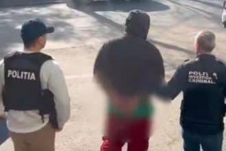 Bărbat reținut de polițiști în Gara Timișoara Nord după ce a fost prins cu articole pirotehnice interzise