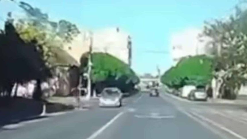 Trecere de pietoni pe strada Budai Deleanu din Timișoara unde o șoferiță de 68 de ani a fost aproape de a lovi un pieton.