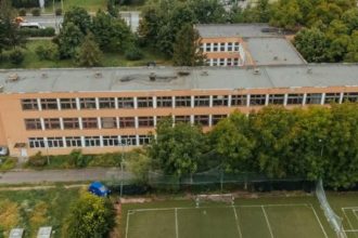 Clădirea fostului Liceu Agricol din Calea Aradului, Timișoara, care va fi reabilitată și transformată în școală gimnazială.