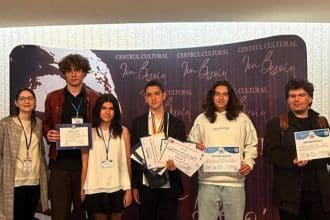 Bogdan-Andrei Mateșescu-Pașcalău, elev la Colegiul Loga din Timișoara, câștigătorul Premiului I la Olimpiada Națională de Chimie.