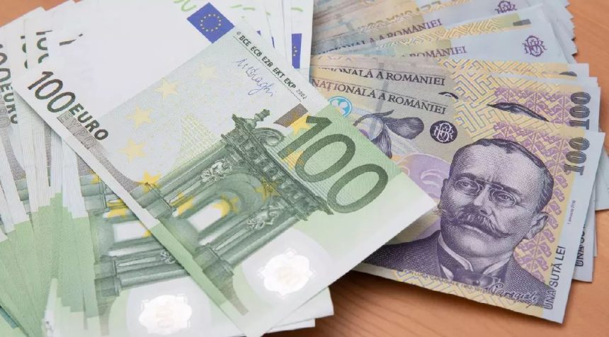 Grafic al evoluției cursului BNR; moneda euro atinge un prag istoric de 5,26 lei în raport cu leul românesc.