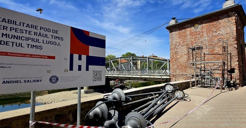 Podul de Fier din Lugoj închis complet pentru pietoni începând cu 7 mai pentru lucrări de reabilitare.