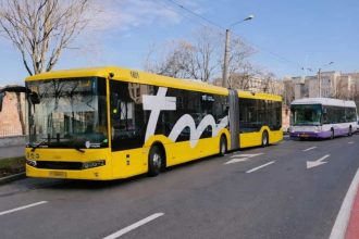 Mijloace de transport în comun STPT care circulă pe trasee deviate în Timișoara din cauza competiției Timotion.