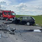 Elicopterul SMURD și echipaje de prim ajutor intervenind pe DN58B, între Gătaia și Birda, la un accident grav cu patru victime.