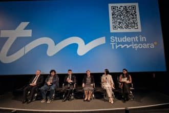 Primarul Dominic Fritz și rectorii universităților din Timișoara la lansarea proiectului „Student în Timișoara” pentru promovarea centrului universitar.
