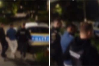 Mașină de intervenție a Poliției Române cu semnalele luminoase aprinse, în timpul unei misiuni de urgență.