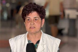 Membri ai sindicatului Sanitas din Timișoara participând la o acțiune de protest împotriva modificării legii salarizării unice.