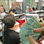 Interfața unui calculator online gratuit utilizat pentru simularea și calcularea salariilor nete ale cadrelor didactice și bugetarilor.