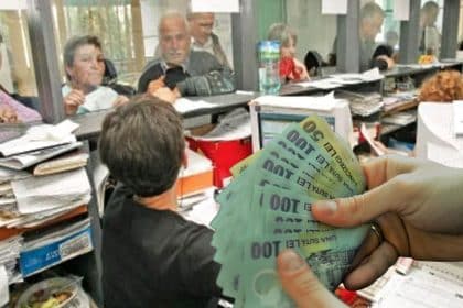 Interfața unui calculator online gratuit utilizat pentru simularea și calcularea salariilor nete ale cadrelor didactice și bugetarilor.