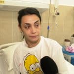Monitor medical pentru monitorizarea funcțiilor vitale într-un salon de spital unde sunt tratate victimele agresiunilor.