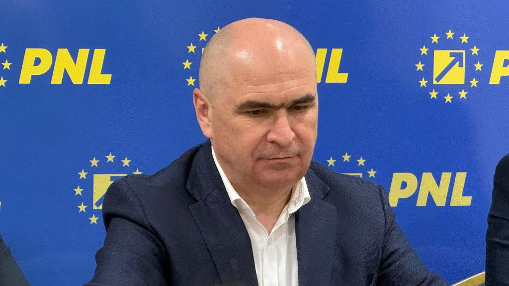 Liderul PNL, Ilie Bolojan, criticând dur decizia președintelui Nicușor Dan de a-l numi pe Adrian Veștea premier fără consultarea partidului.