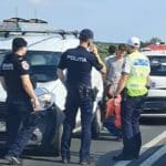 Carambol rutier pe podul de pe varianta de ocolire a Timișoarei, implicând cinci autoturisme intrate în coliziune față-spate.