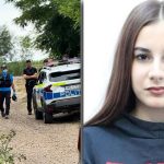 Portretul de identificare al adolescentei Carolina Kasandra Vacean Oprea, în vârstă de 15 ani, dispărută din localitatea Găvojdia, județul Timiș.