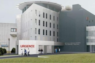 Pasarela de legătură care conectă noul Centru de Mari Arși cu Spitalul Județean și Clinica de Ortopedie din Timișoara.